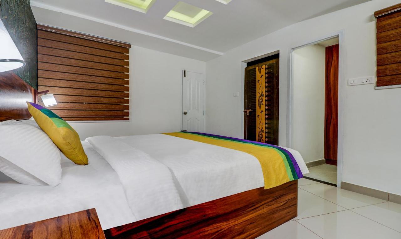 Itsy Hotels Dew Dreams Kochi ภายนอก รูปภาพ