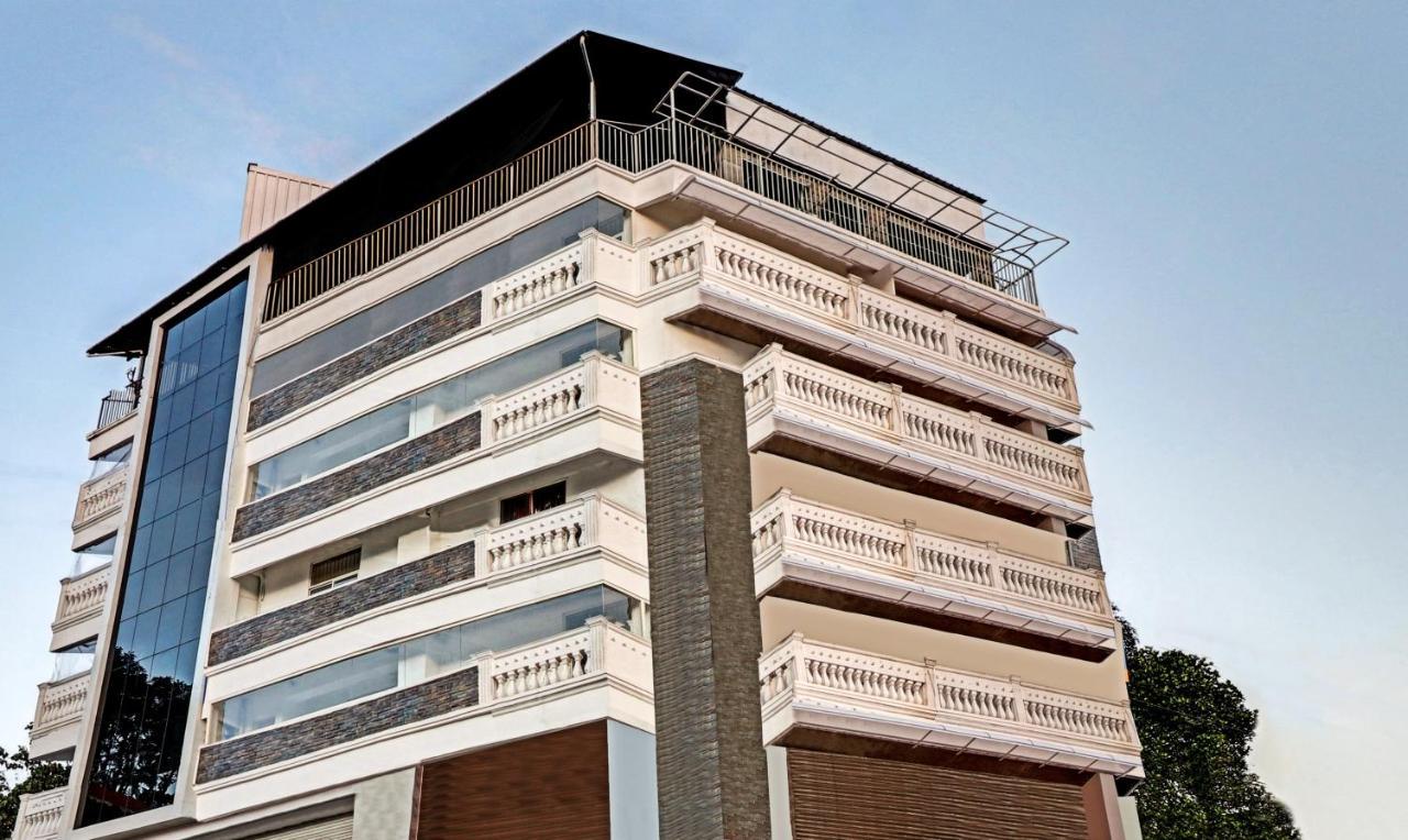 Itsy Hotels Dew Dreams Kochi ภายนอก รูปภาพ