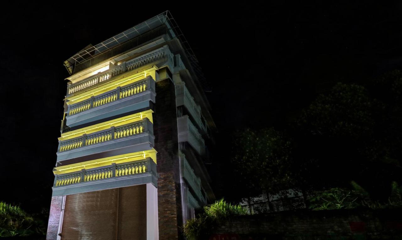 Itsy Hotels Dew Dreams Kochi ภายนอก รูปภาพ